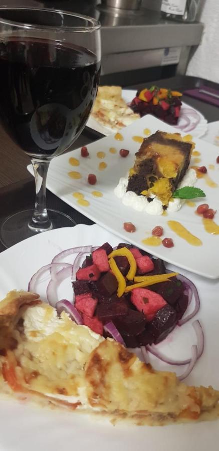 奥尔良奥利韦康福特酒店 外观 照片